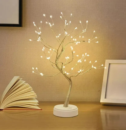 LysTræ™ | Julebelysning med et varmt hvidt skær